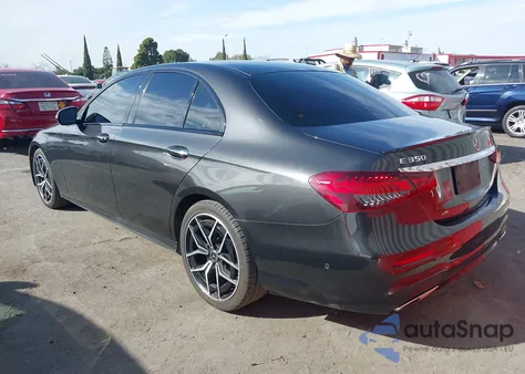 2021 Mercedes-Benz E 350 z USA, uszkodzony, nr VIN W1KZF8DB7MA946473